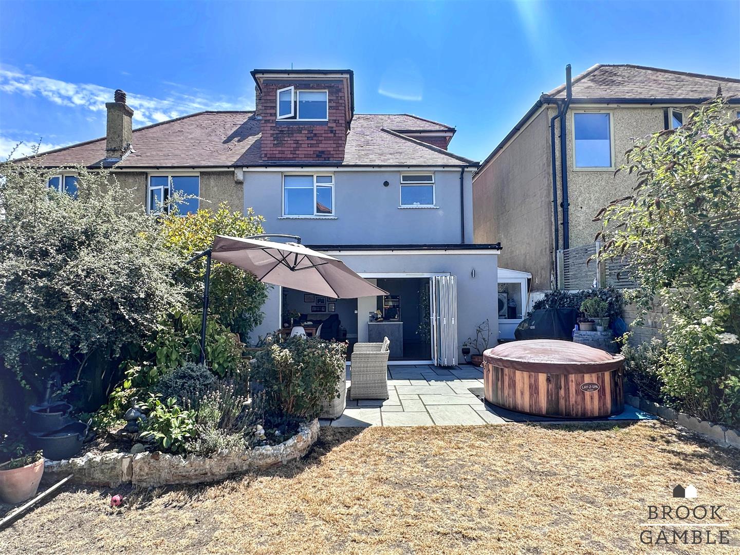4 Bedroom House. Northiam Road in Eastbourne, East Sussex 18